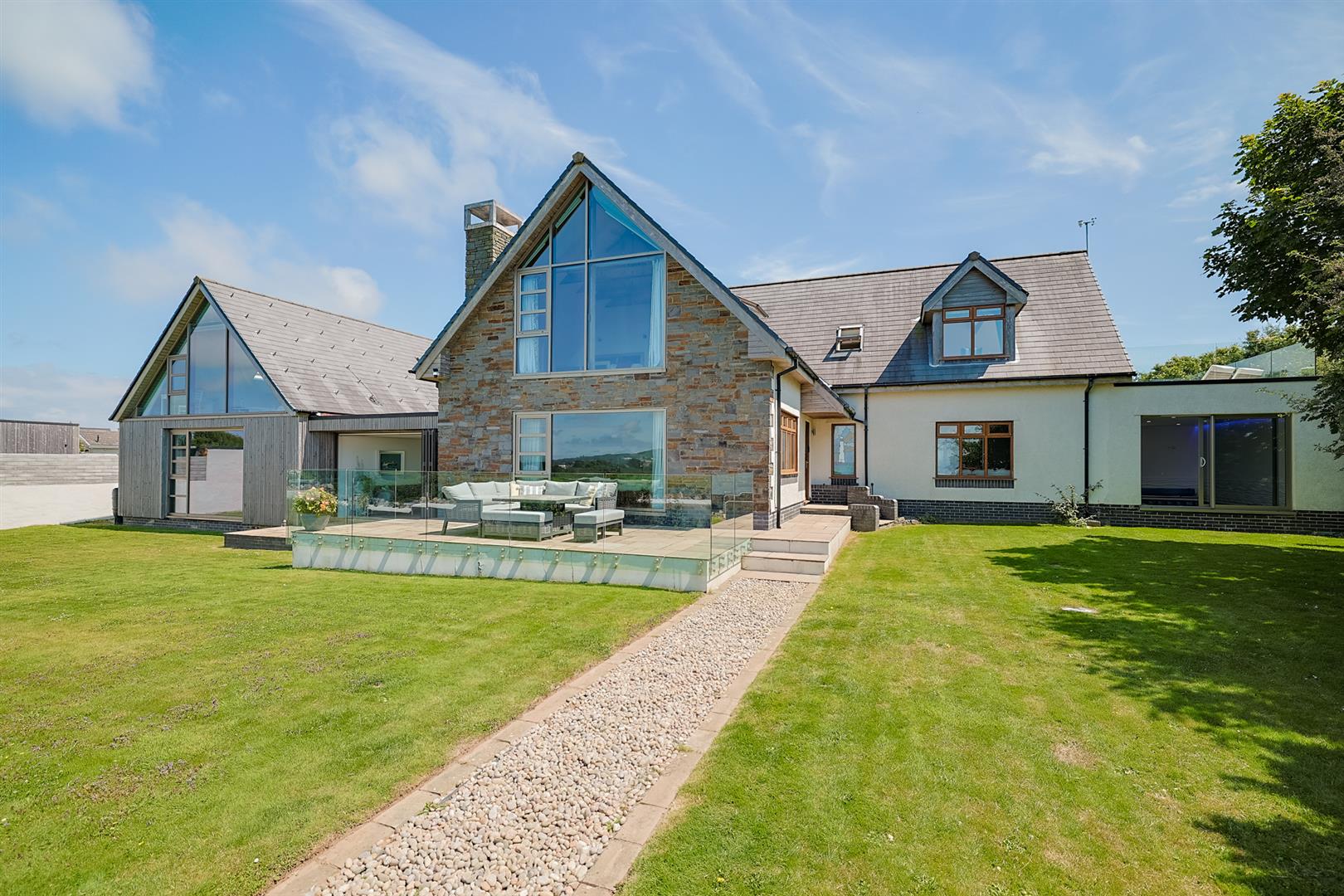 21 East Cliff, Pennard, Gower, SA3 2AS